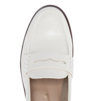 Zapri | Mocasines Clásicos en Color Crema