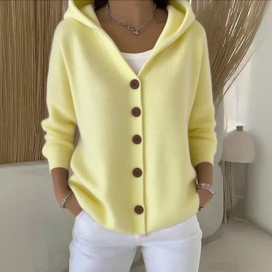 Felicia | Trendige Strickjacke mit Kapuze