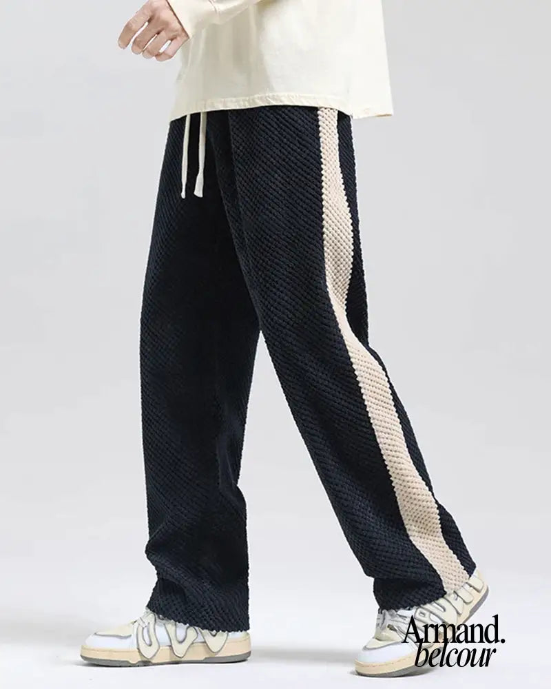 Caspar | Pantalones deportivos de pana con diseño de gofre Negro / S New Arrivals