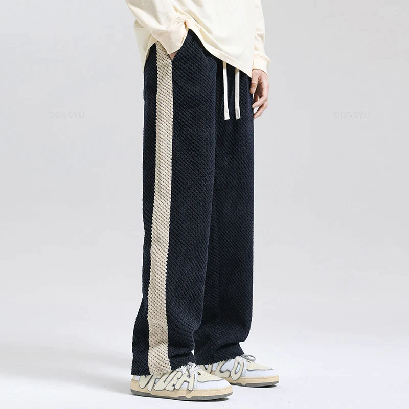 Pantaloni Jogger in Corduroy a Coste Waffle