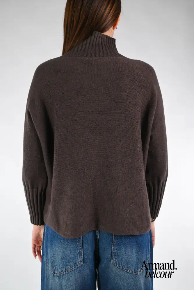 Emma | Suéter contemporáneo de cuello alto y fit relajado S/M Abbigliamento e accessori