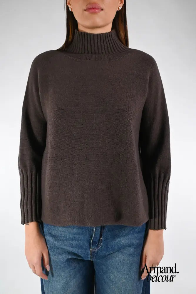 Emma | Suéter contemporáneo de cuello alto y fit relajado S/M Abbigliamento e accessori