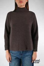 Emma | Suéter contemporáneo de cuello alto y fit relajado S/M Abbigliamento e accessori