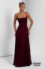 Francis | Vestido largo de encaje romántico Rojo cereza / XS Kleider