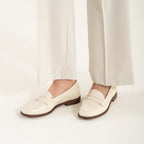 Zapri | Mocasines Clásicos en Color Crema