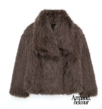 Siberia | Chaqueta de piel sintética con textura suave